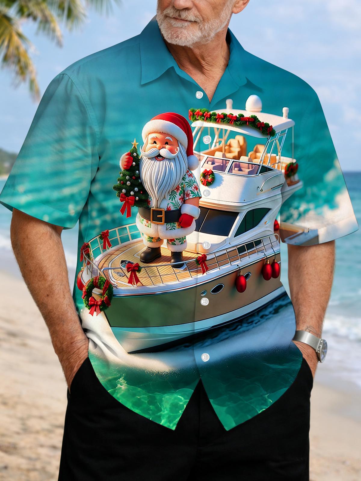 Fun Summer Christmas Yacht Vacation Santa Claus Men's Pocket Short Sleeve Shirts