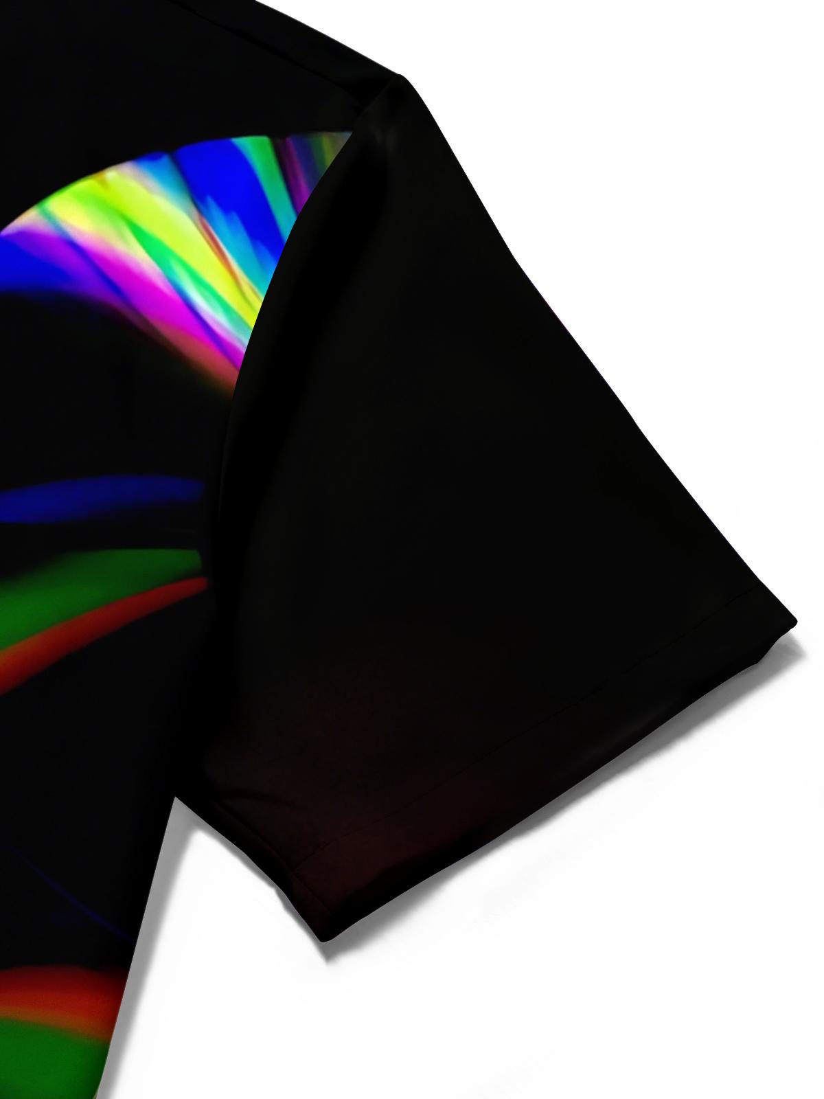 Men's CD Print short sleeve shirt fabric grain detail close-up