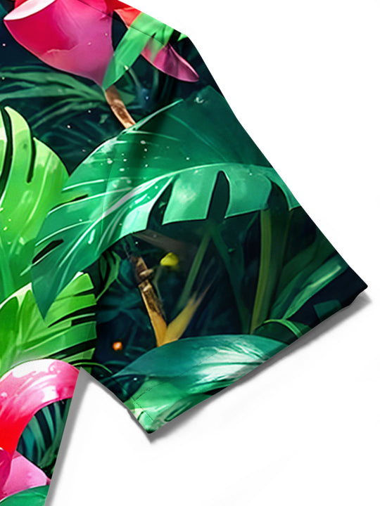 men's Hawaiian shirt close-up short sleeve