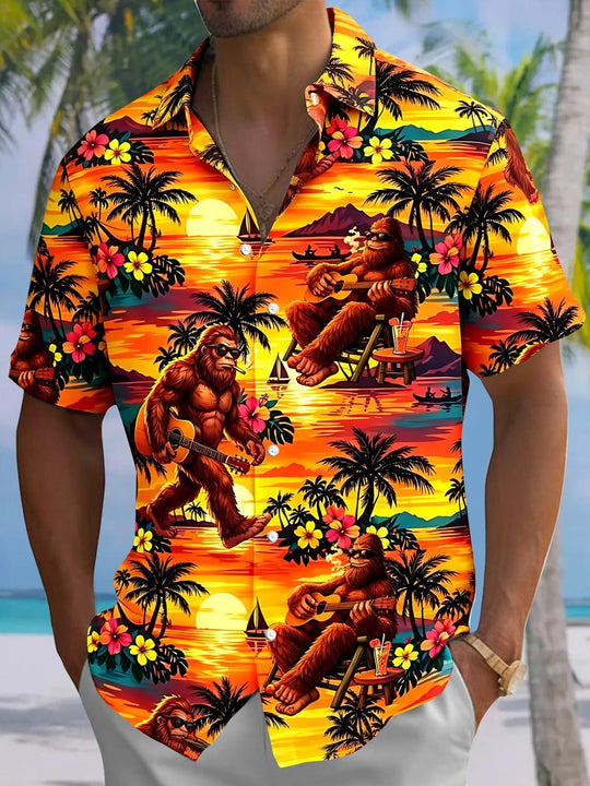 Hawaiian Coconut Tree Sunset Bigfoot Men's Pocket Short Sleeve Shirts