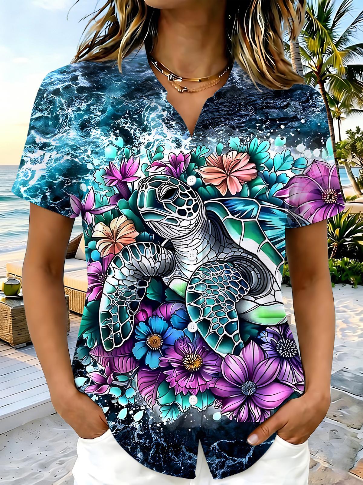 Hawaiian Sea Turtle Floral Women's Short Sleeve Shirts