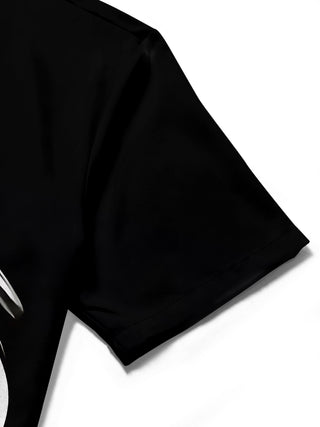 men's printed shirt close-up short sleeve