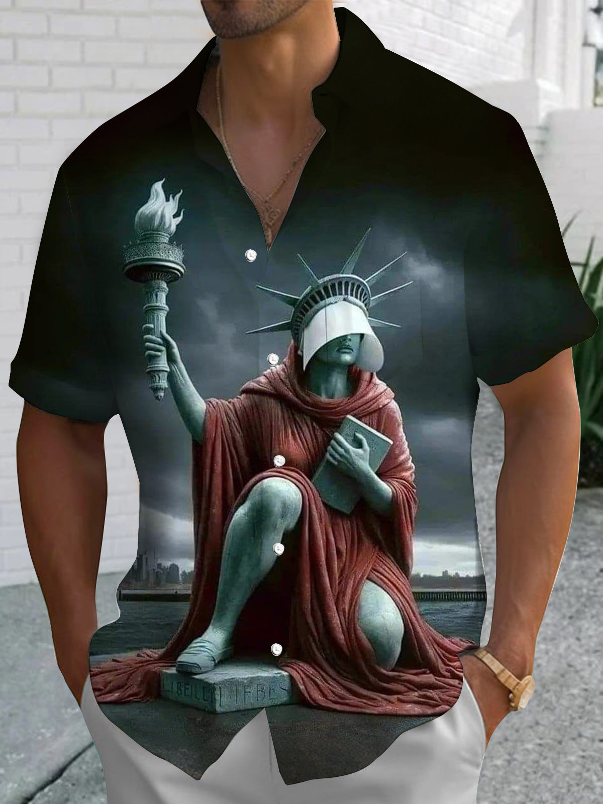 The Statue of Liberty Print Men's Pocket Short Sleeve Shirts