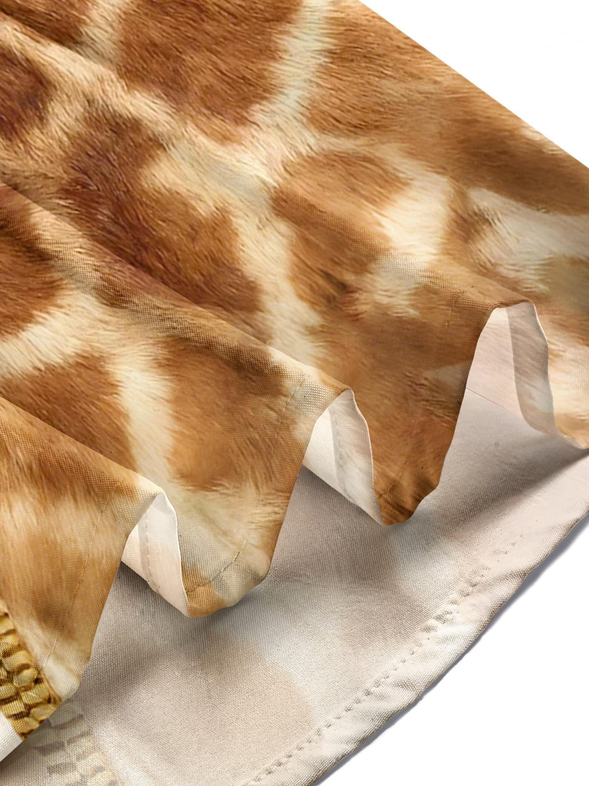 Giraffe Print Men's Pocket Short Sleeve Shirts