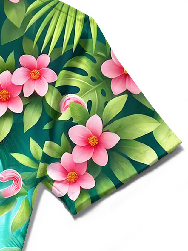 men's Hawaiian shirt close-up short sleeve