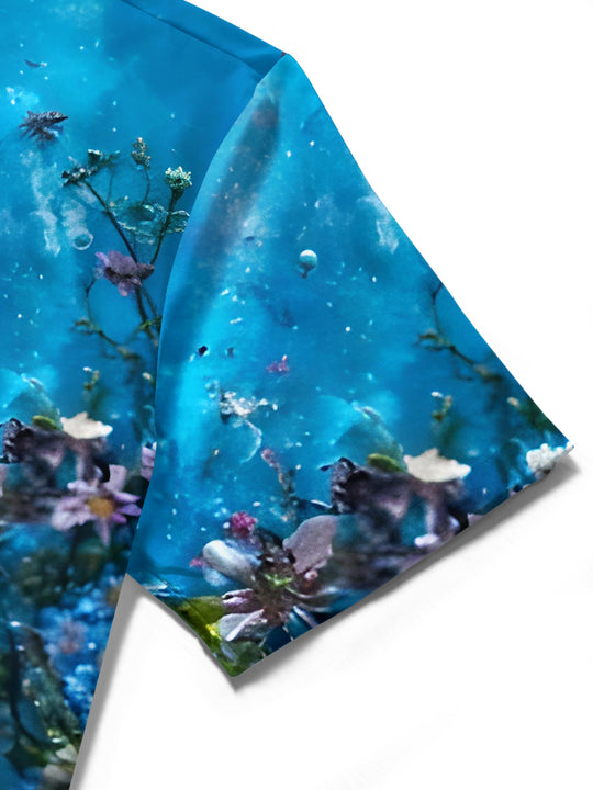 men's Hawaiian shirt close-up short sleeve