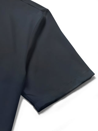 Men's short sleeve pocket shirt stitching detail view