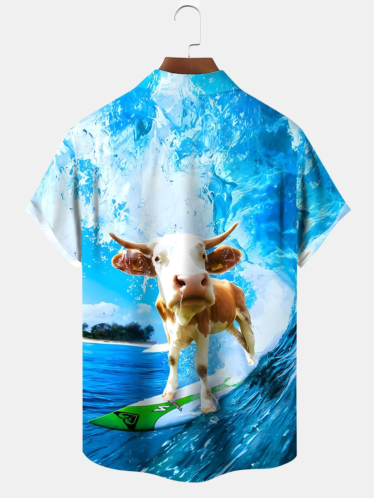 Hawaiian Cow Surfing Men's Pocket Short Sleeve Shirts