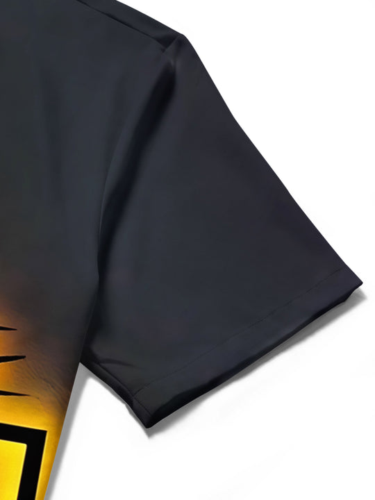 men's printed shirt close-up short sleeve