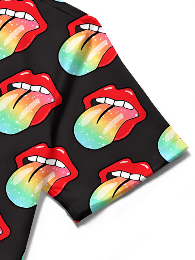 men's printed shirt close-up short sleeve