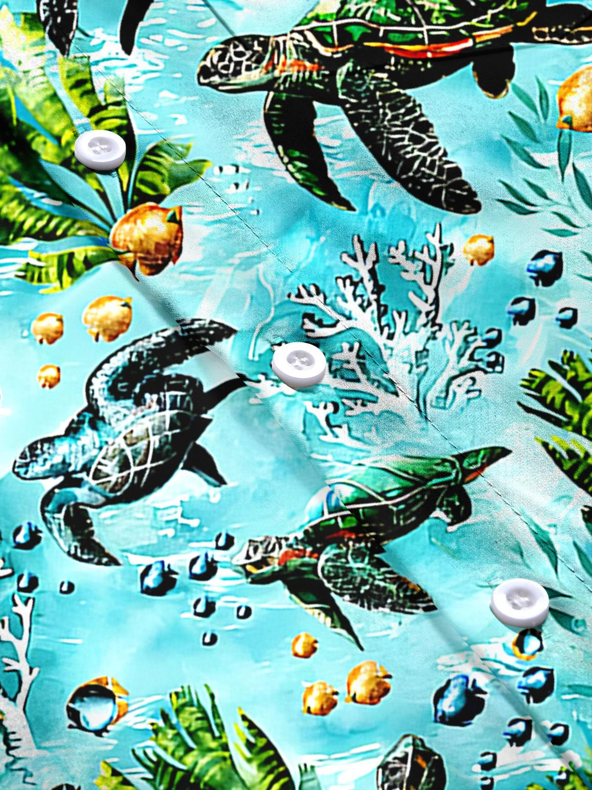 Hawaiian Sea Turtle Men's Pocket Short Sleeve Shirts