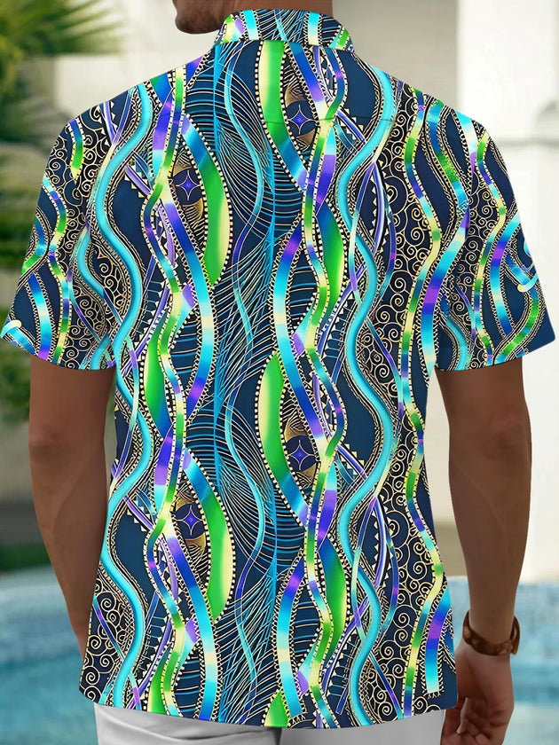 men's geometric pocket short sleeve shirt back view