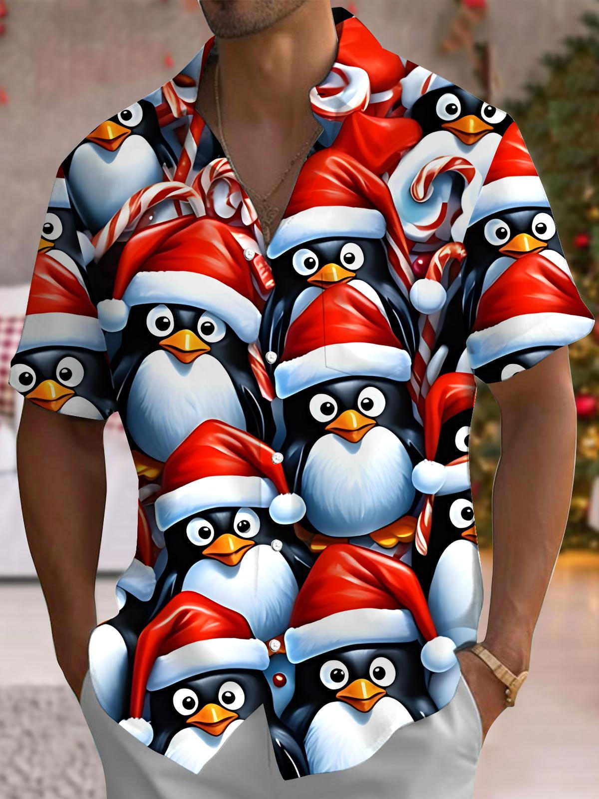 Christmas Penguin Print Men's Pocket Short Sleeve Shirts