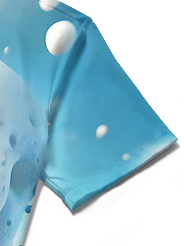 men's Hawaiian shirt close-up short sleeve