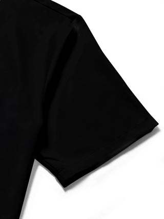 men's printed shirt close-up short sleeve