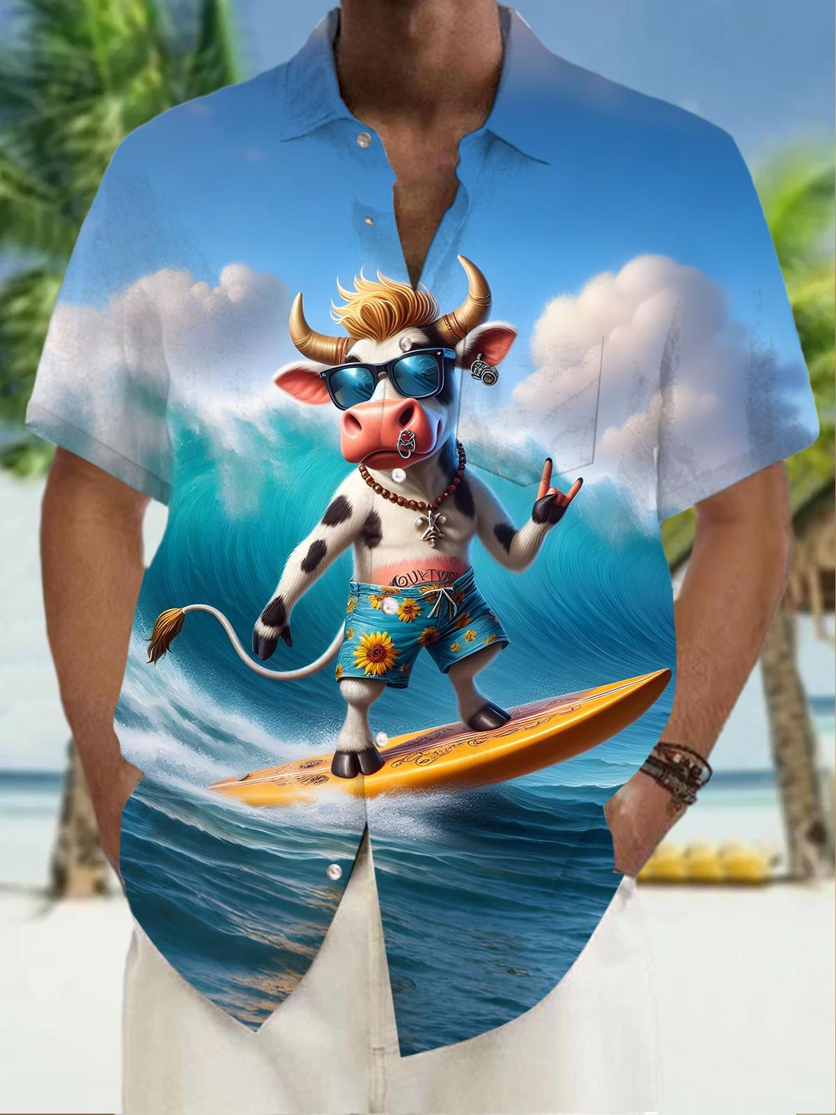 Waterskiing Cow Print Men's Pocket Short Sleeve Shirts