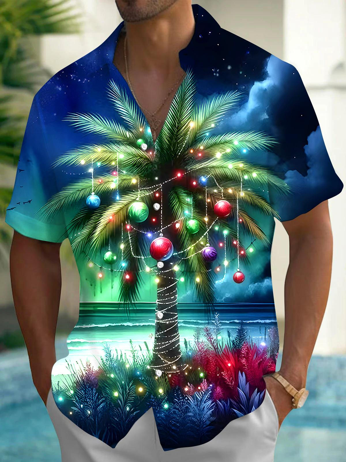 Christmas Coconut Tree Men's Pocket Short Sleeve Shirts
