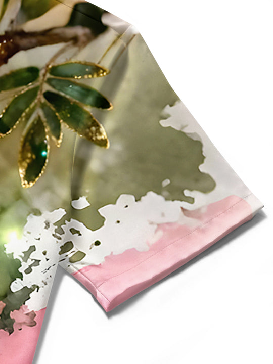 men's Hawaiian shirt close-up short sleeve
